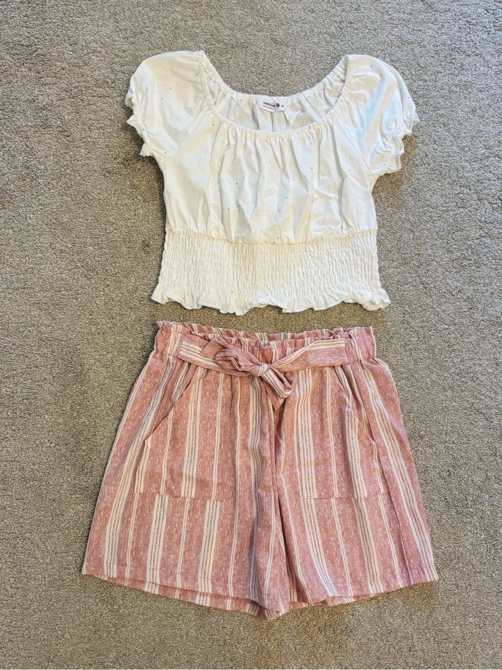 Girls NWOT White Smocked Peasant Top & Pink Striped Tie-Waist Shorts Size Medium